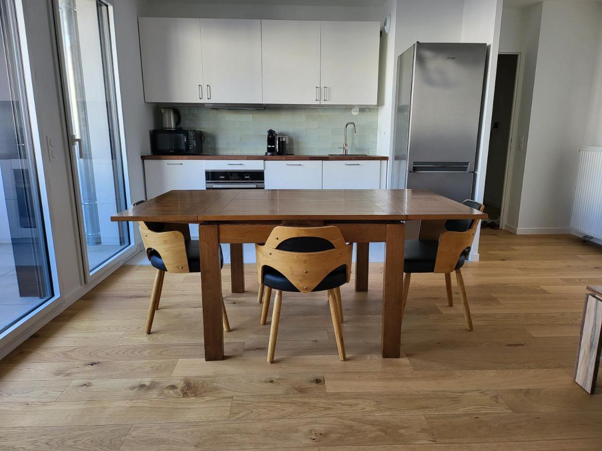 Superbe Appartement A 3Min A Pieds De La Gare Chessy  Zewnętrze zdjęcie